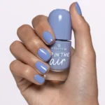 essence gel nail colour 69 blueup in the air – Image 2