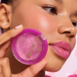 alice in wonderland ph reacting lip