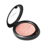 mac pouder lumiere BEAMING